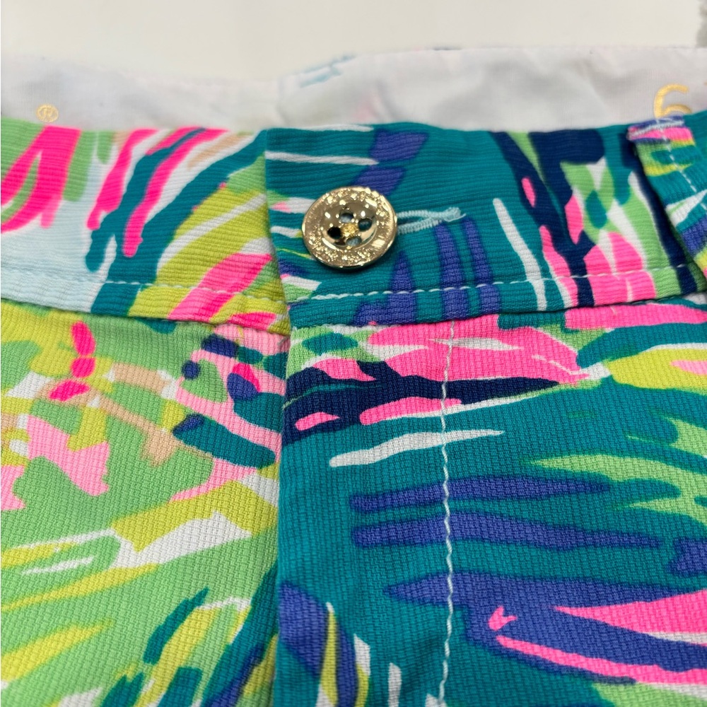 Lilly Pulitzer women’s size 6 tropical‎ print shorts. - Picture 3 of 8